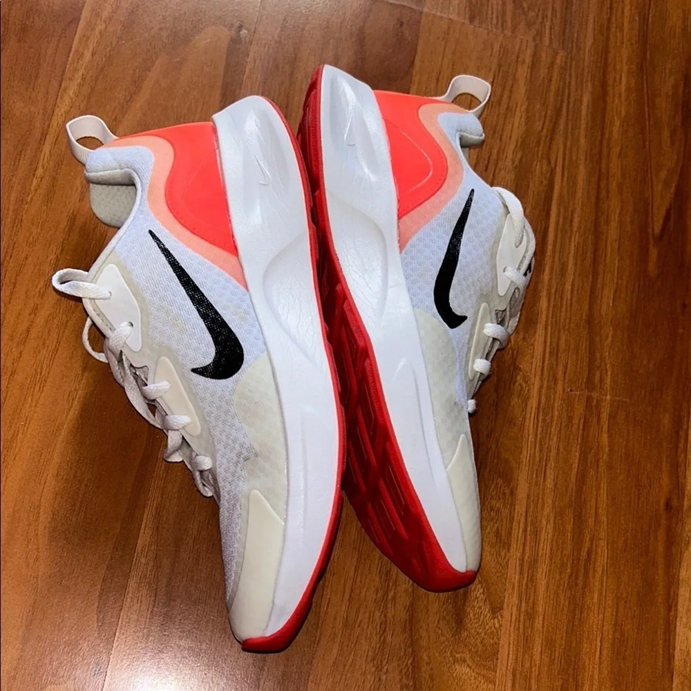 Nike White and orange Sneakers Lightweight Breathable Design